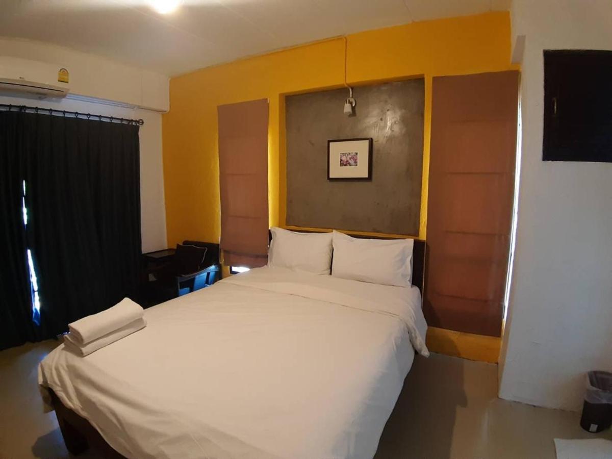 Isleep Guesthouse Csiangmaj Kültér fotó