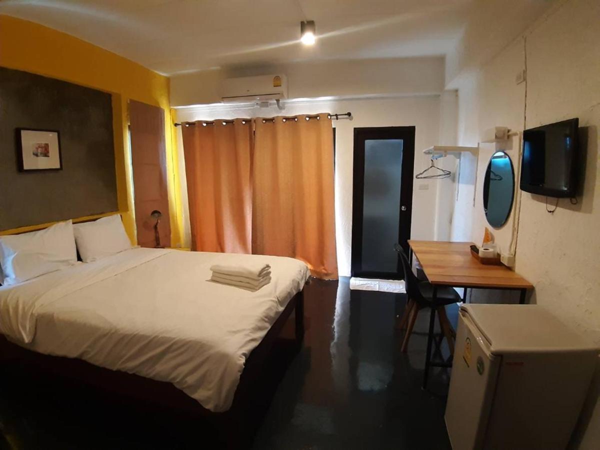 Isleep Guesthouse Csiangmaj Kültér fotó
