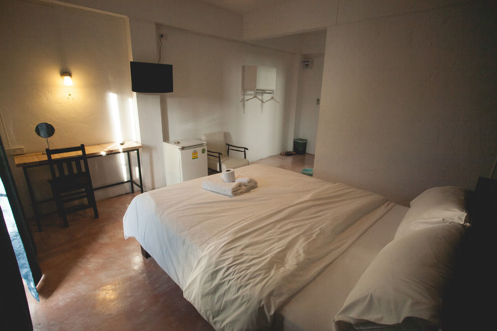 Isleep Guesthouse Csiangmaj Kültér fotó